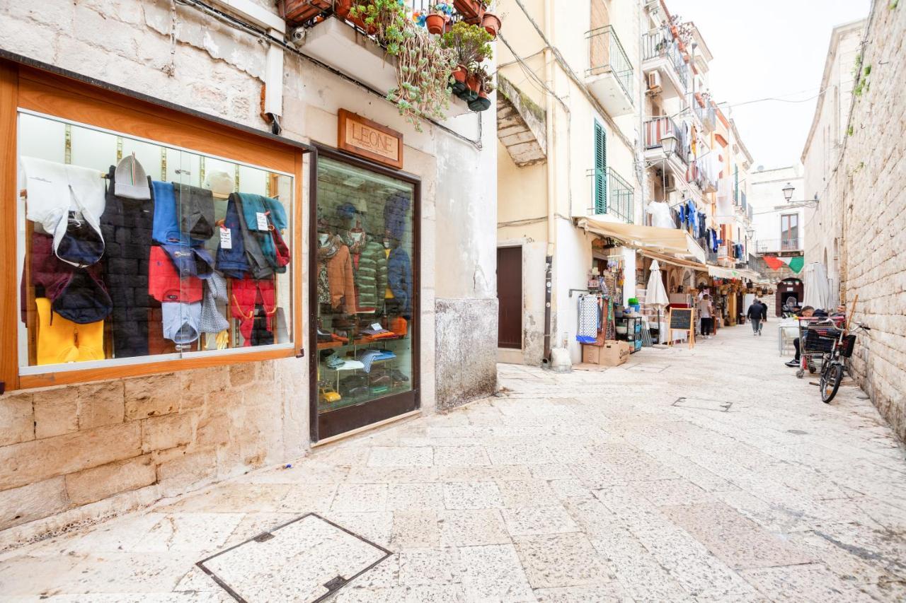 Tre36 - Smart & Design Room In The Old Center Bari Exterior photo